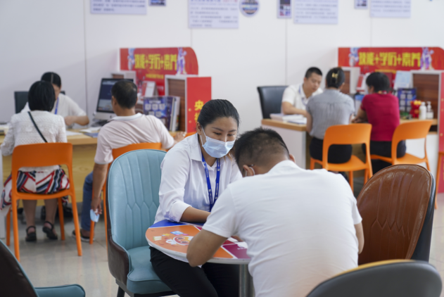 �ϲ��˸��Сٵ��ܣ��V�����A�п�ֱͨ܇��ǰ��ԃ�����V�����W����