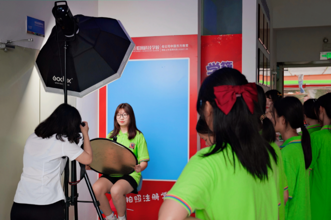 �п��������V�����A��һ���＾�W(xu��)��ע���_ʼ����