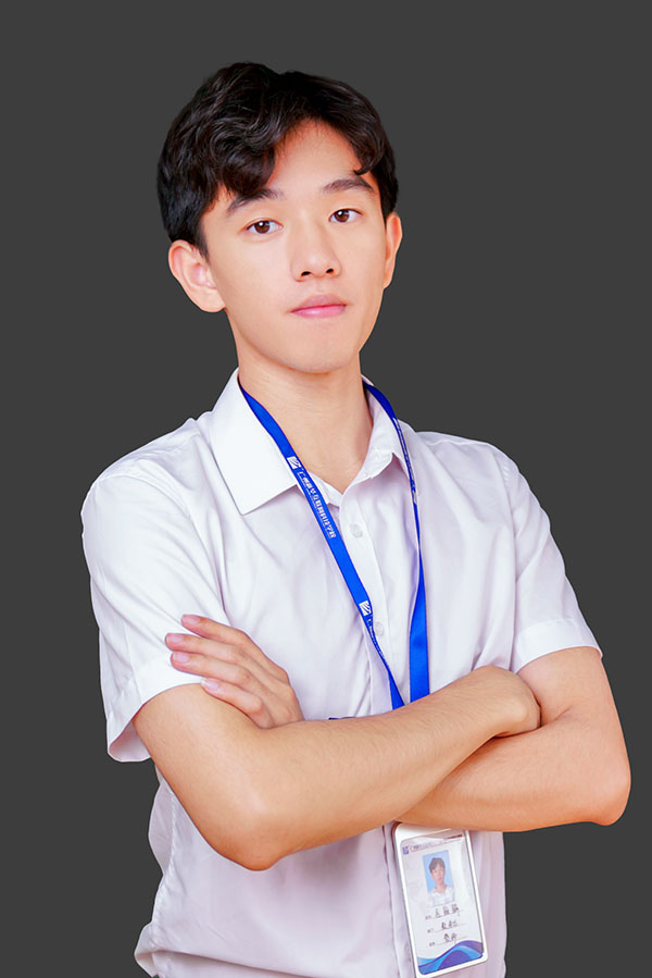 ���A���Y