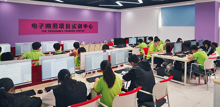 ���A��(li��n)�W(w��ng)�Ƽ��̌W(xu��)�h(hu��n)��