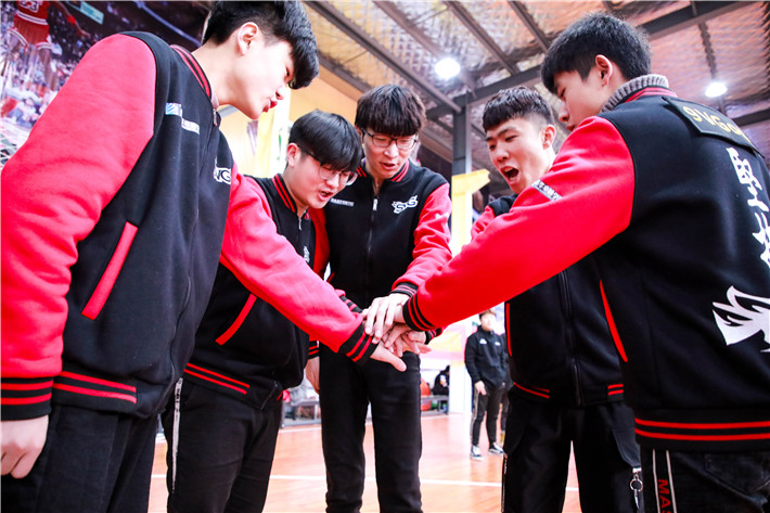 �����W(xu��)늸�(j��ng)�ǼҌW(xu��)У��