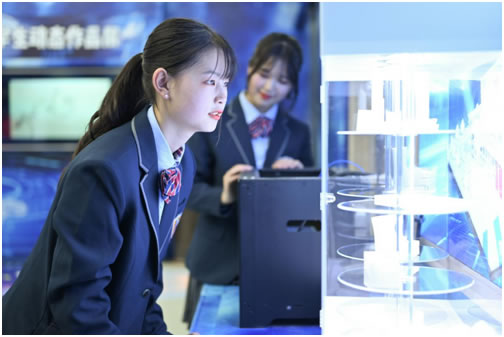 �ϼ�У��Ů���W(xu��)ʲô���I(y��)�þ͘I(y��)��