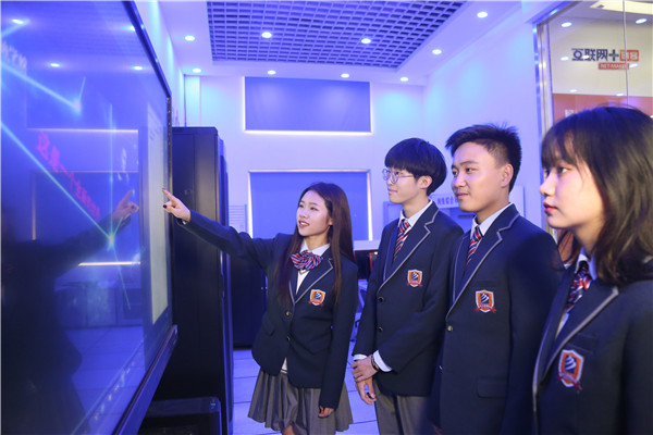 Ů������(sh��)��(j��)�аl(f��)չǰ�������܌W(xu��)��(hu��)����