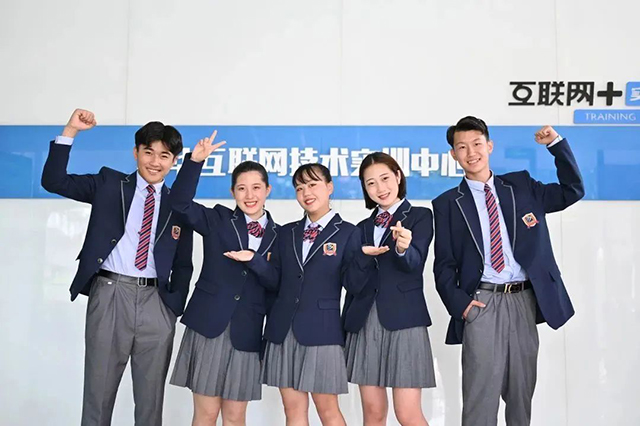 �����I���A��X�W(xu��)У