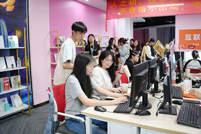 �񄹫˾ & ���A��(li��n)�W(w��ng)�Ƽ������У���������(sh��)Ӗ(x��n)ο���_�����A��ƪ